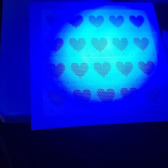 100 Made of Hearts Forever Postage Stamps USPS Valentines Wedding Invitations - Picture 5 of 7